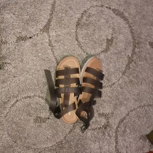 Women’s sandals